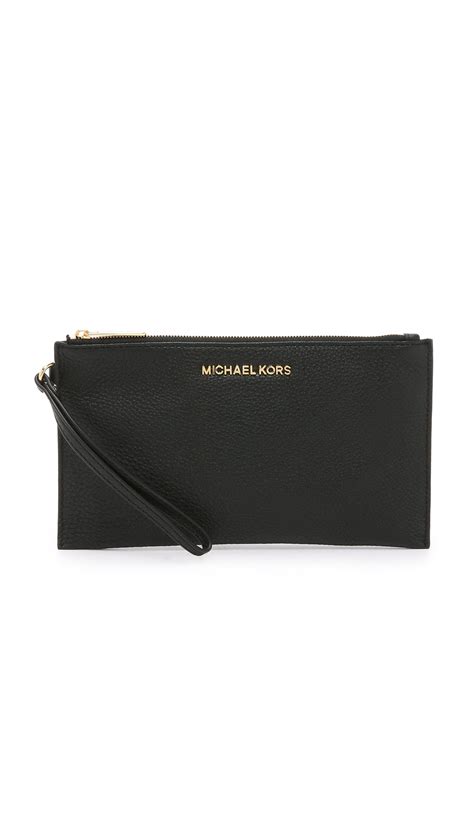 MICHAEL Michael Kors Bedford Large Zip Clutch in Black 